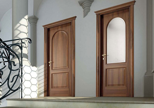 Межкомнатная глухая дверь и дверь со стеклом Classic Ghizzi Benatti magistra magistra