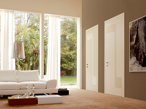 Межкомнатная дверь из белого натурального ясеня Top Design Ghizzi Benatti stream 3